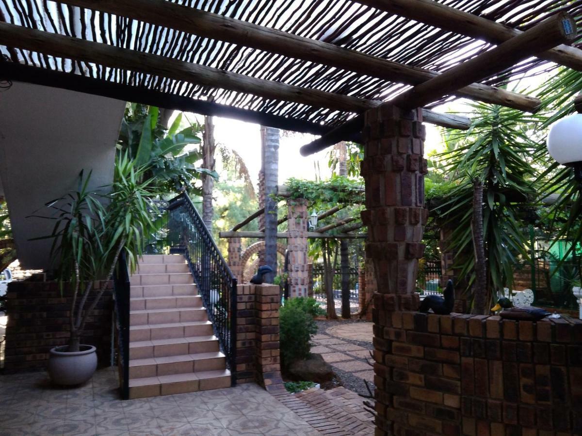 A Knights Rest Guesthouse Pretoria-Noord Exterior foto